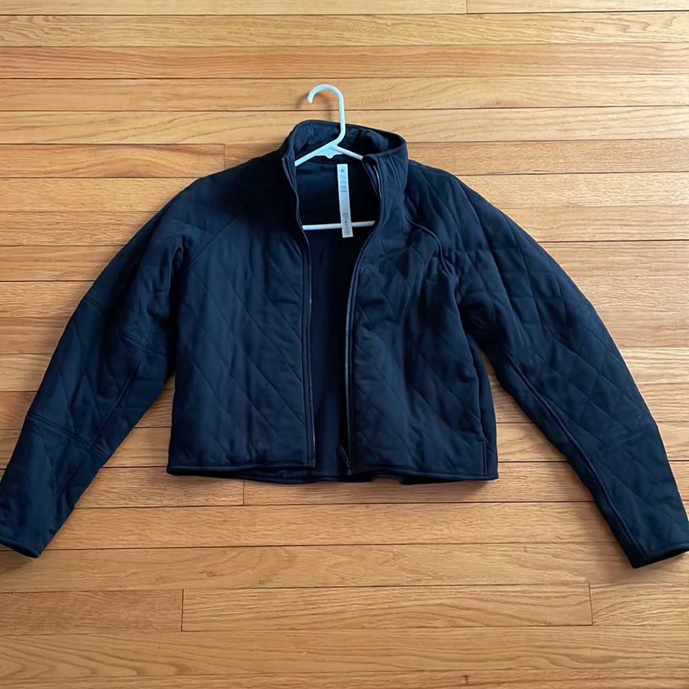 New without tags Lululemon Quilted Calm Jacket $160